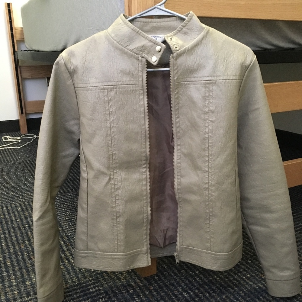Beige PVC Vegan Leather Jacket size 6 - Picture 1 of 1